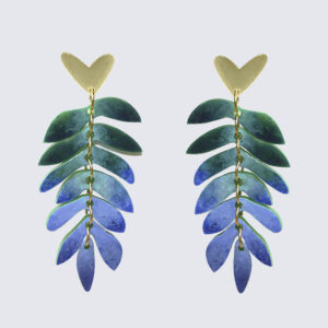 (Español) Hanging love leaves green pendientes